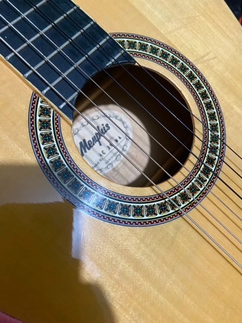 Violão Memphis com Capa - Usado e Bem Conservado - Foto 5