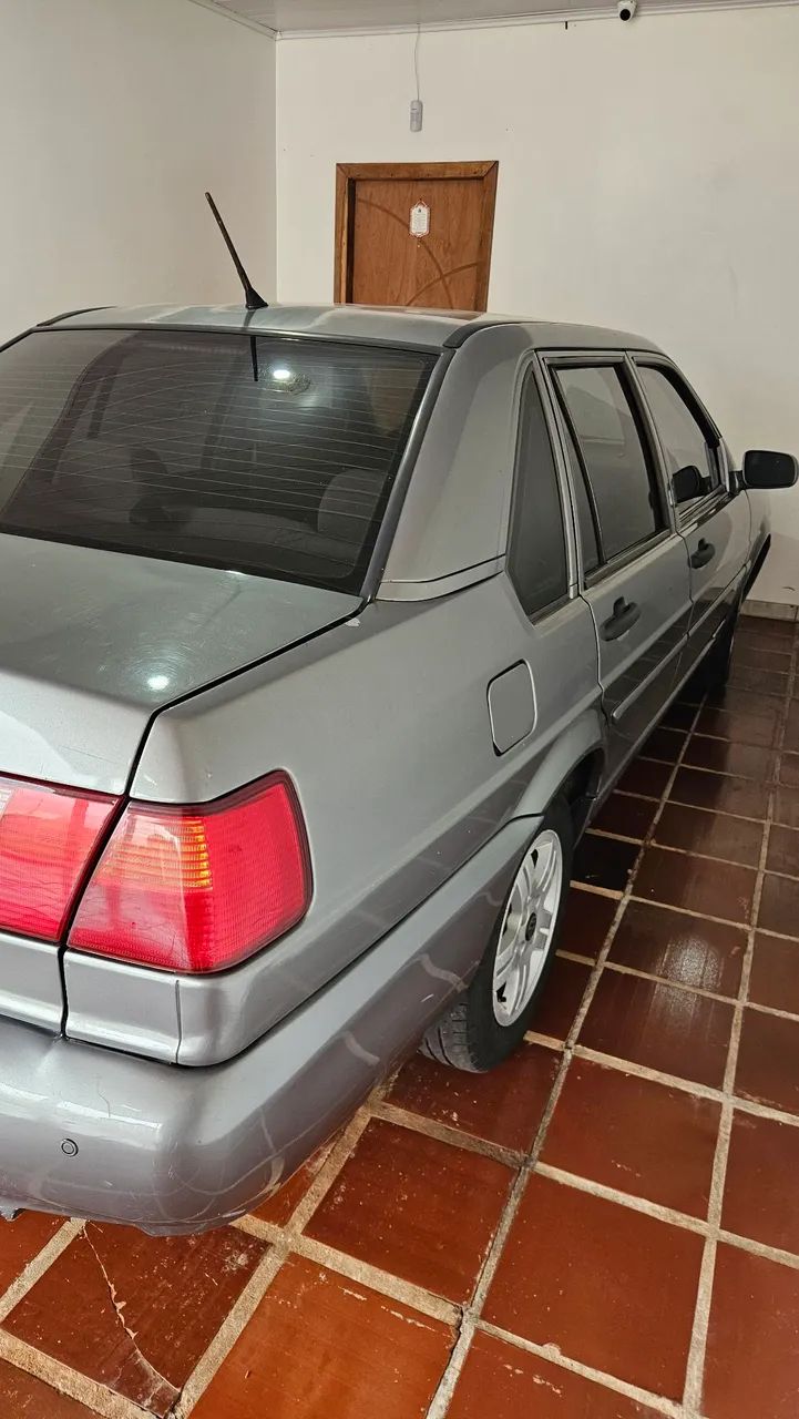 Volkswagen Santana 2.0 MI 2P E 4P 2003
