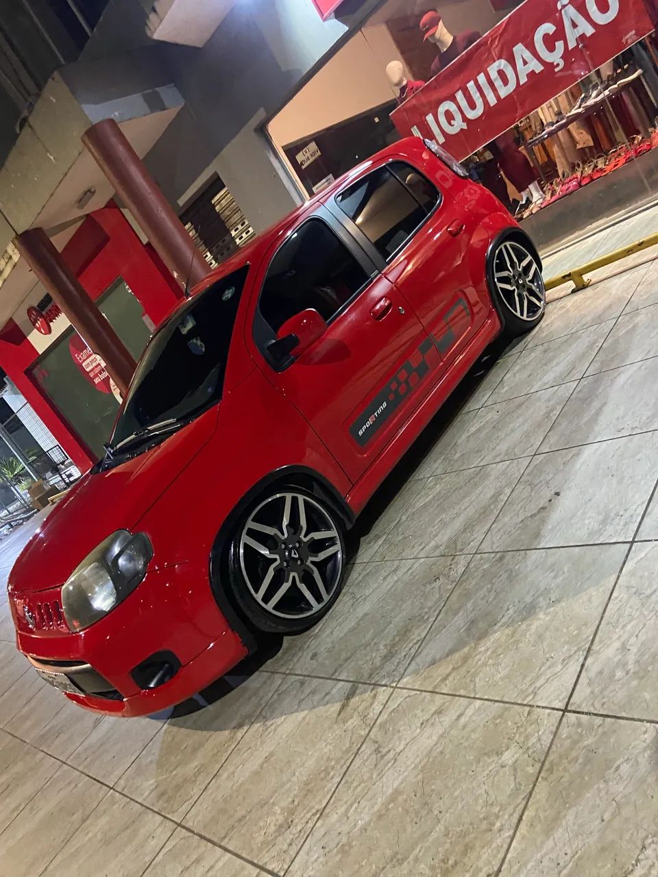 Fiat Uno Sporting 1.4 EVO Fire Flex 8V 4P 2012 - Foto 2