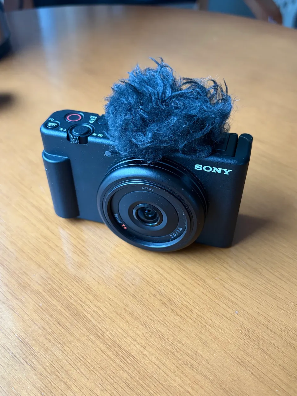 Câmera Sony ZV-1 II ZV-1M2 Preta 4K Vlog Lente 18-50mm com Caixa