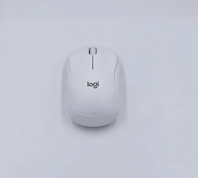 Mouse sem fio Logitech M220 com Design Ambidestro e Clique Silencioso - Foto 3