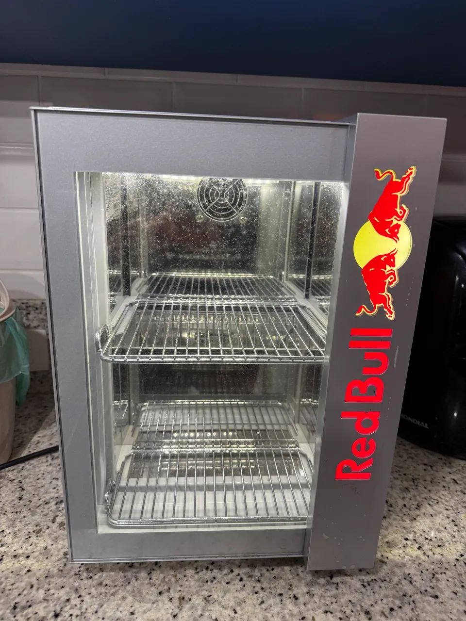MINI GELADEIRA REDBULL - Geladeiras e Freezers - Centro