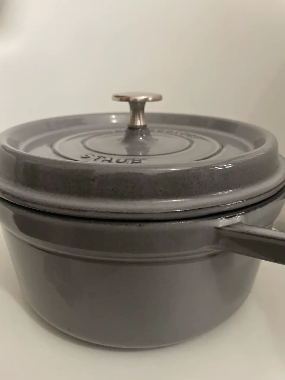 panela staub la cocotte cinza 22 cm pouco uso, super nova