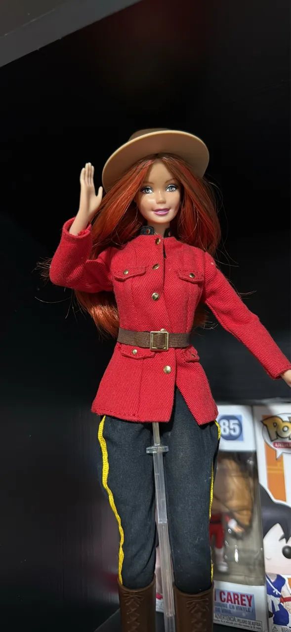 Boneca Barbie Canadá  - Foto 3