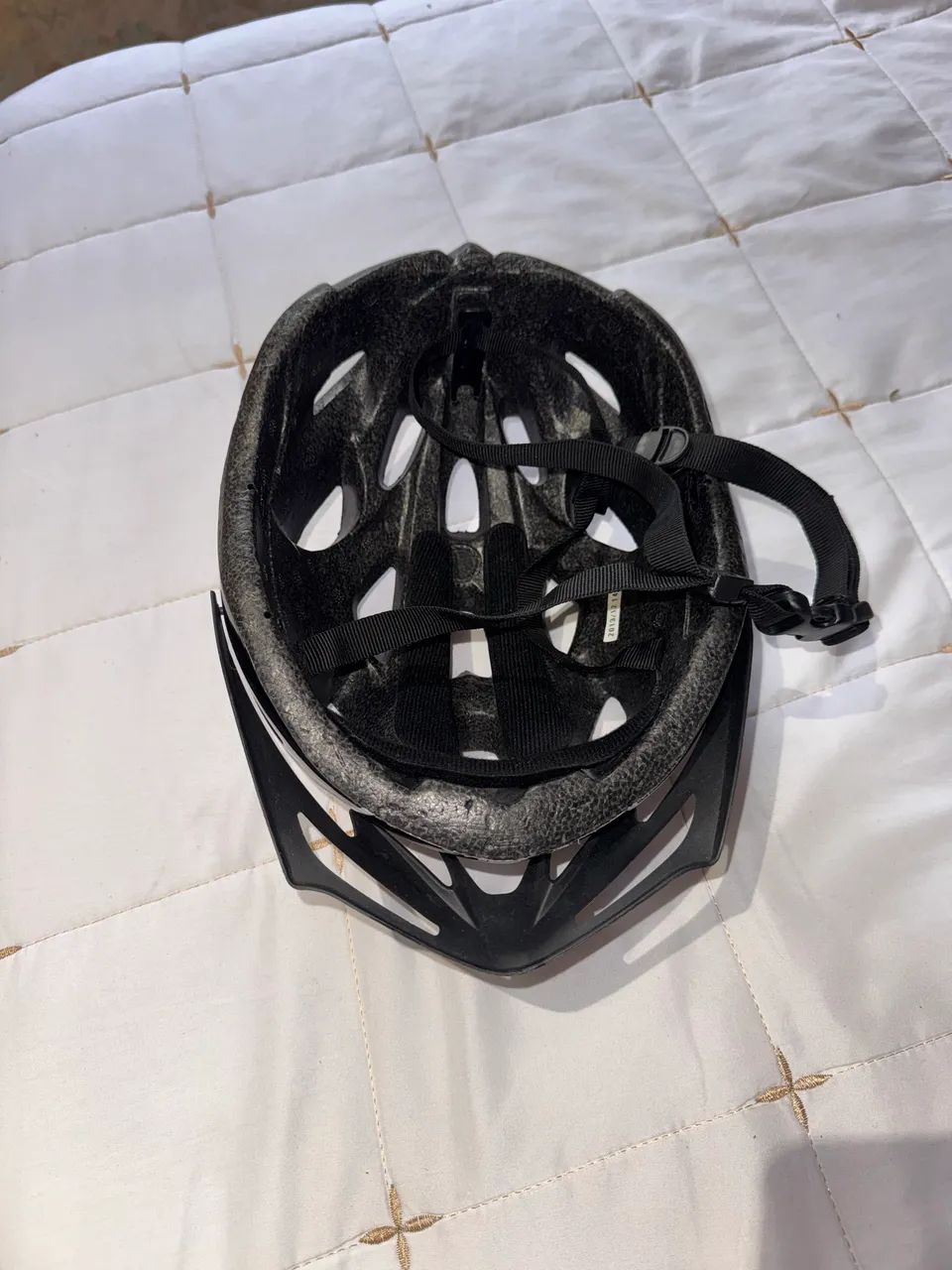 Capacete de ciclista - Foto 3