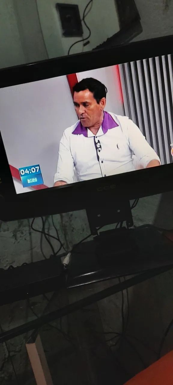 Tv 14 polegadas mais conversor  - Foto 5