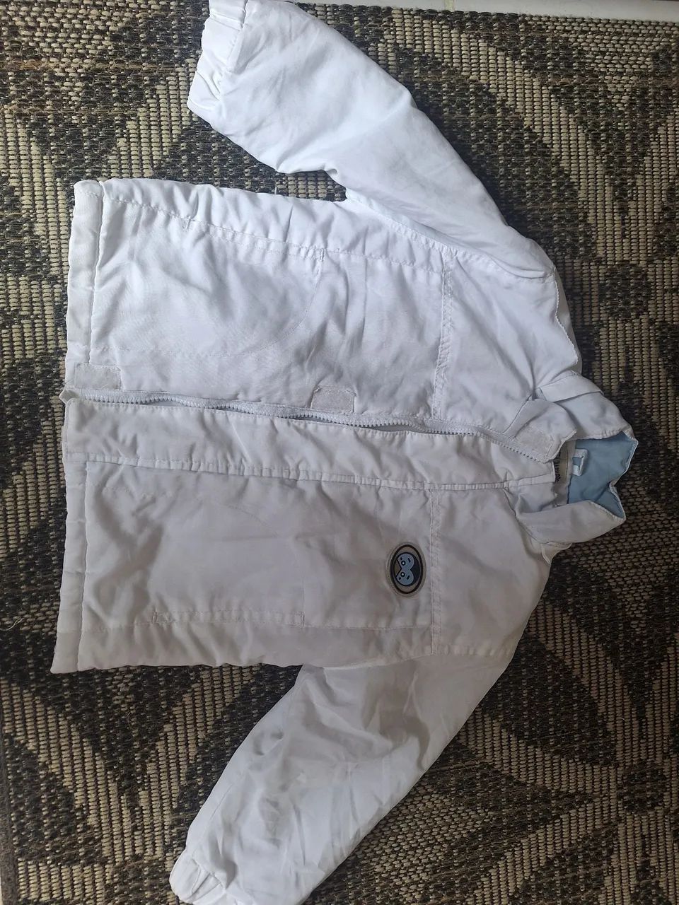 Conjuntos e jaqueta infantil tamanho 3 - Foto 5