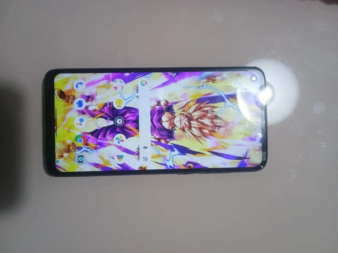 Moto G8 Power 230,00
