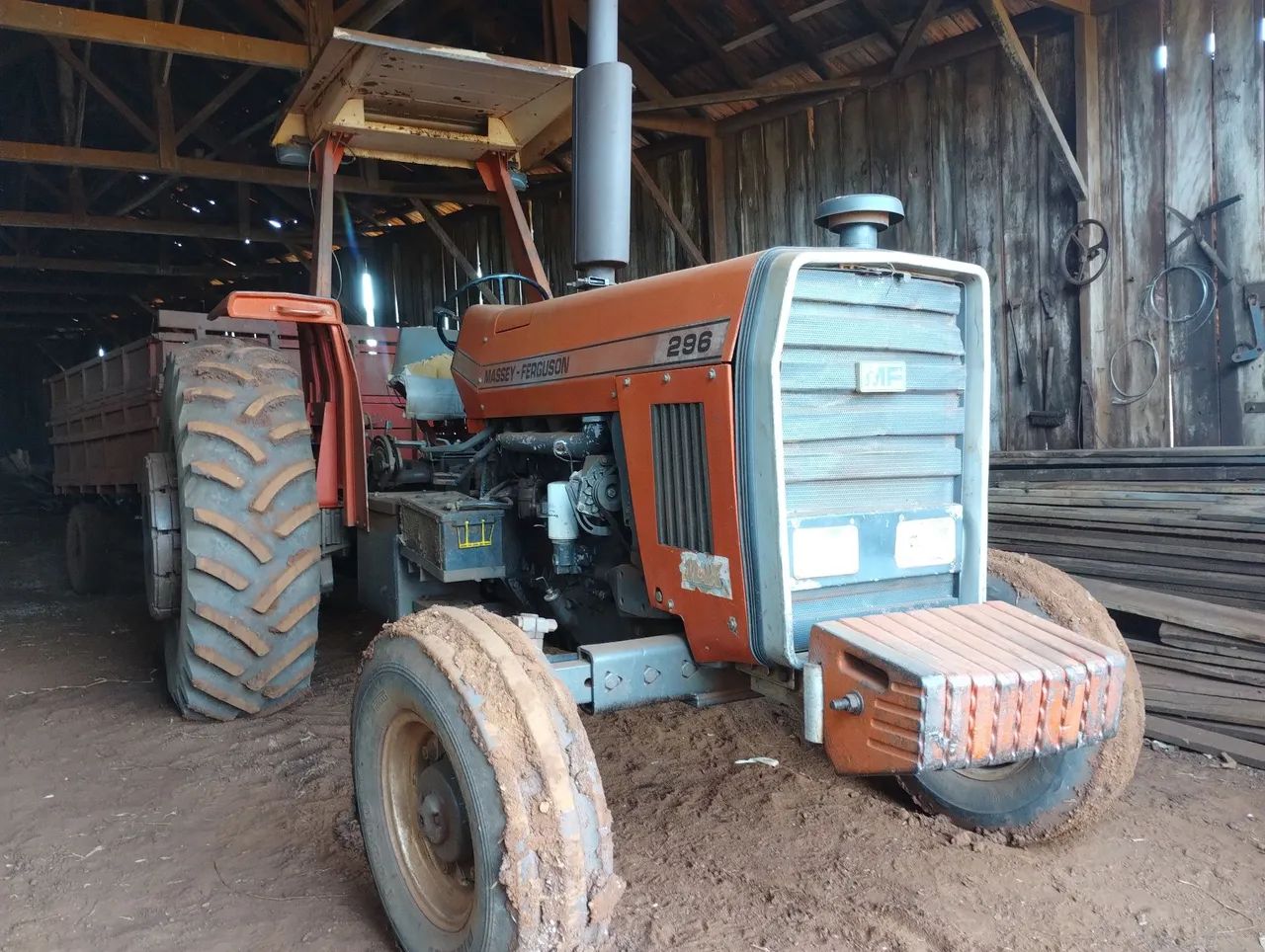 Trator MF 296 - Foto 2