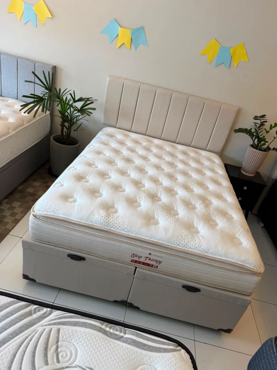Cama box QUEEN BAÚ COM COLCHÃO - Entrego! 