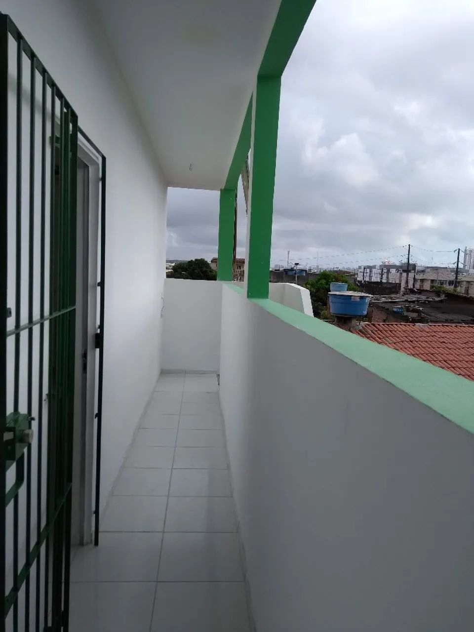Lindo Kitnet 2° andar 