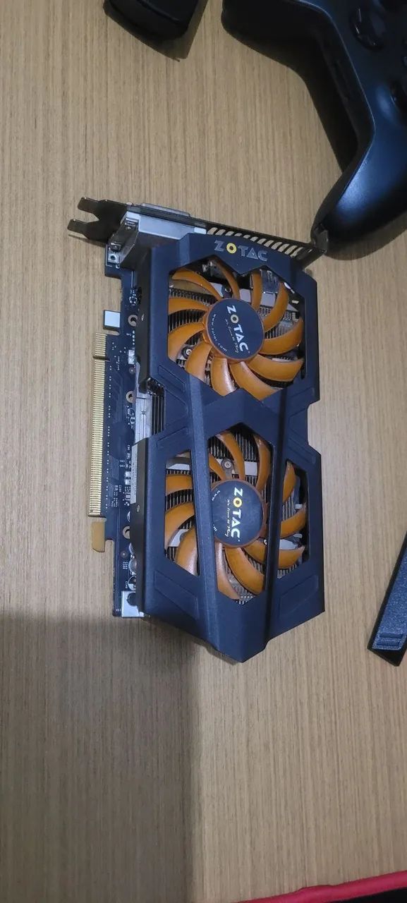 Vendo gtx 660 2gb gddr5 192 bit