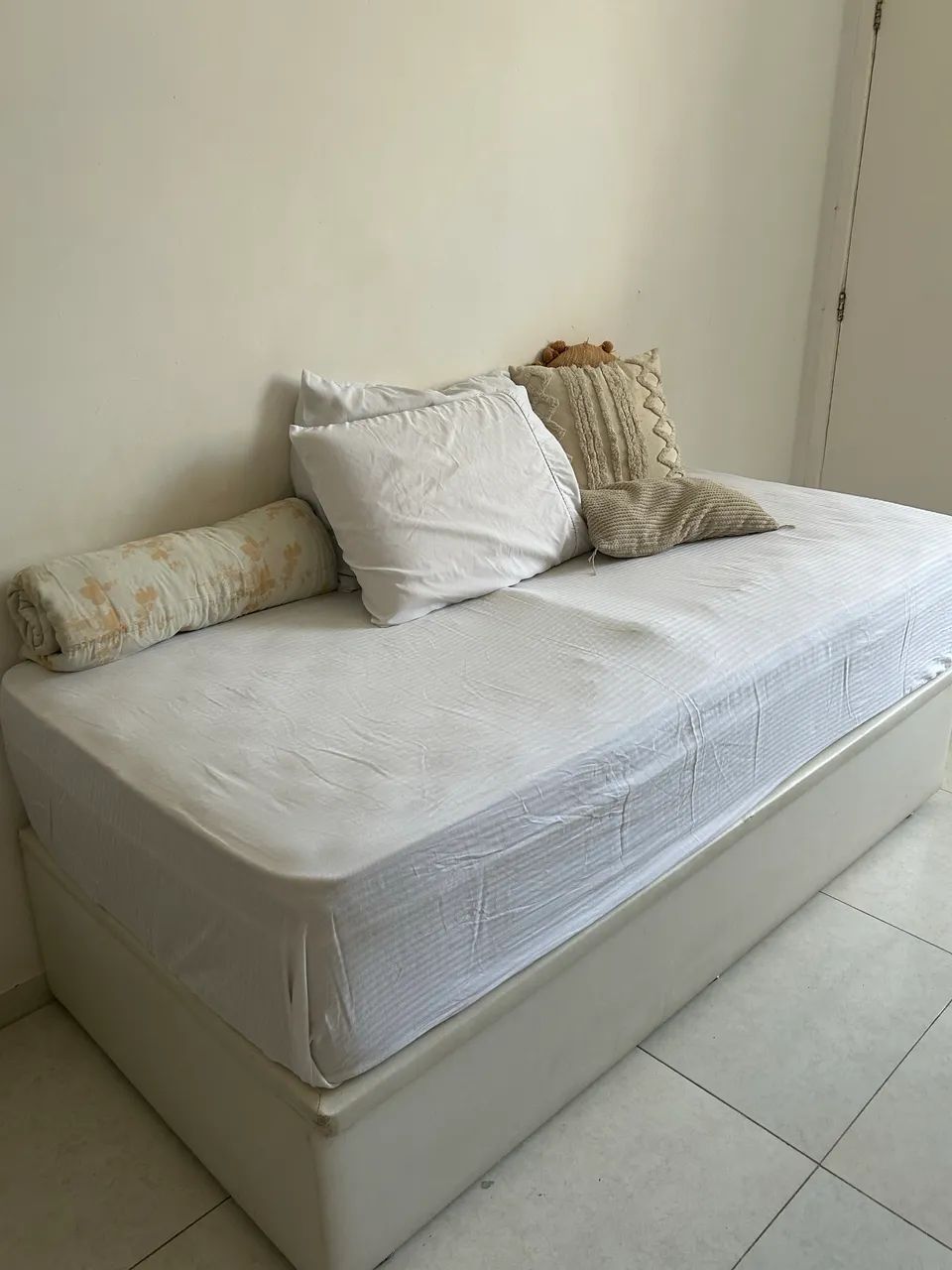 CONJUNTO Cama Box Baú Solteiro + Colchão Ortobom Premium