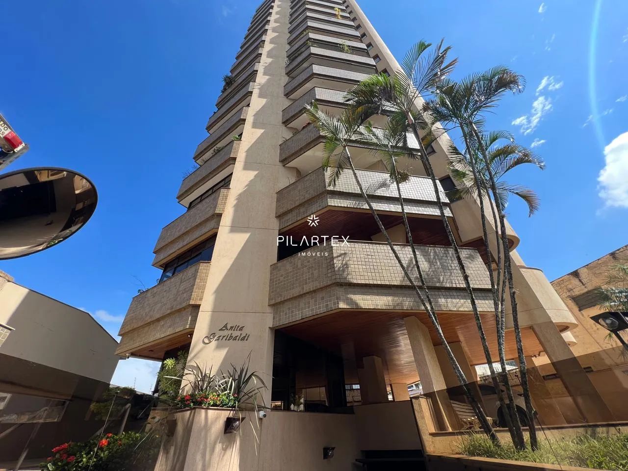 Apartamento na área central!