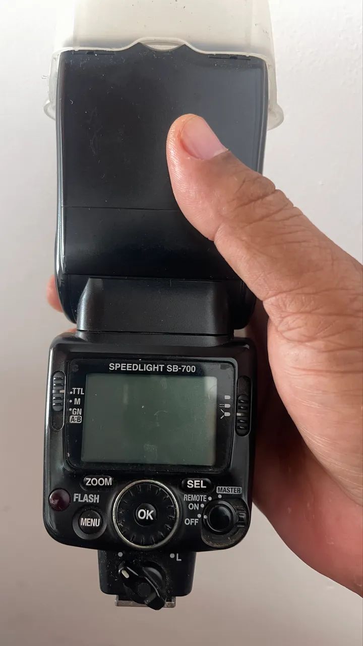 Flash Nikon SB-700 Speedlight - Excelente Estado - Foto 2