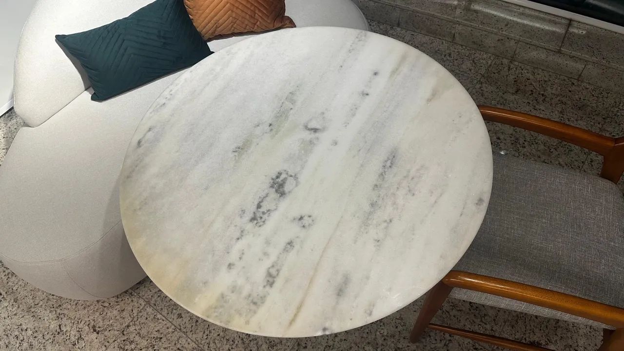 Tampo de mármore branco mesa saarinen  - Foto 3