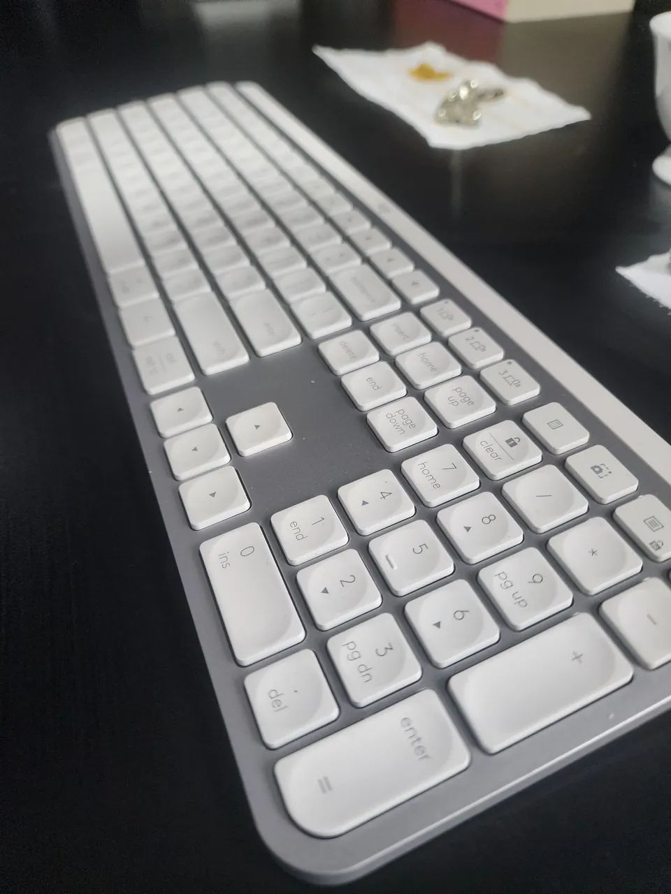 Teclado Logitech MX Keys S Branco - NOVO 