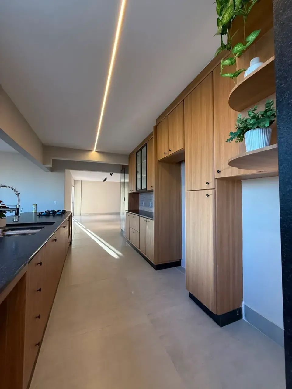 Apartamento com 4 dormitórios, bairro Araés Cuiabá-MT - Foto 5
