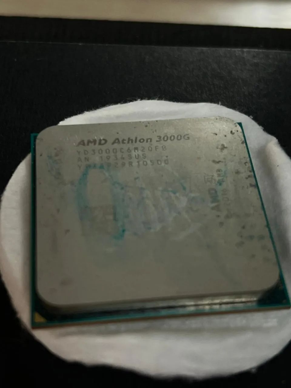 Processador AMD Athlon 3000G + cooler box 