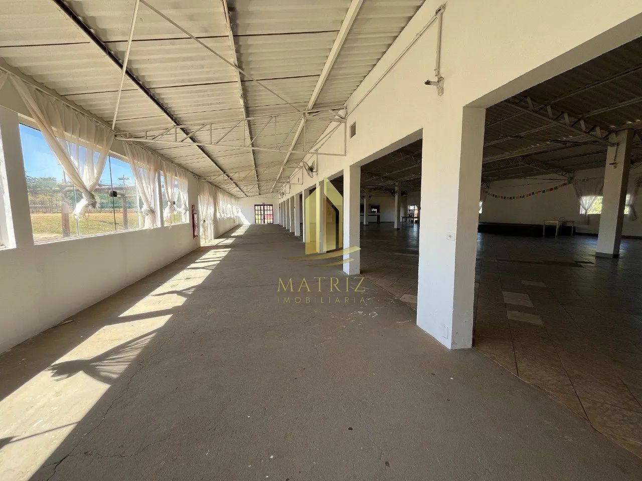Galpão para locação | 728 m² - Foto 2