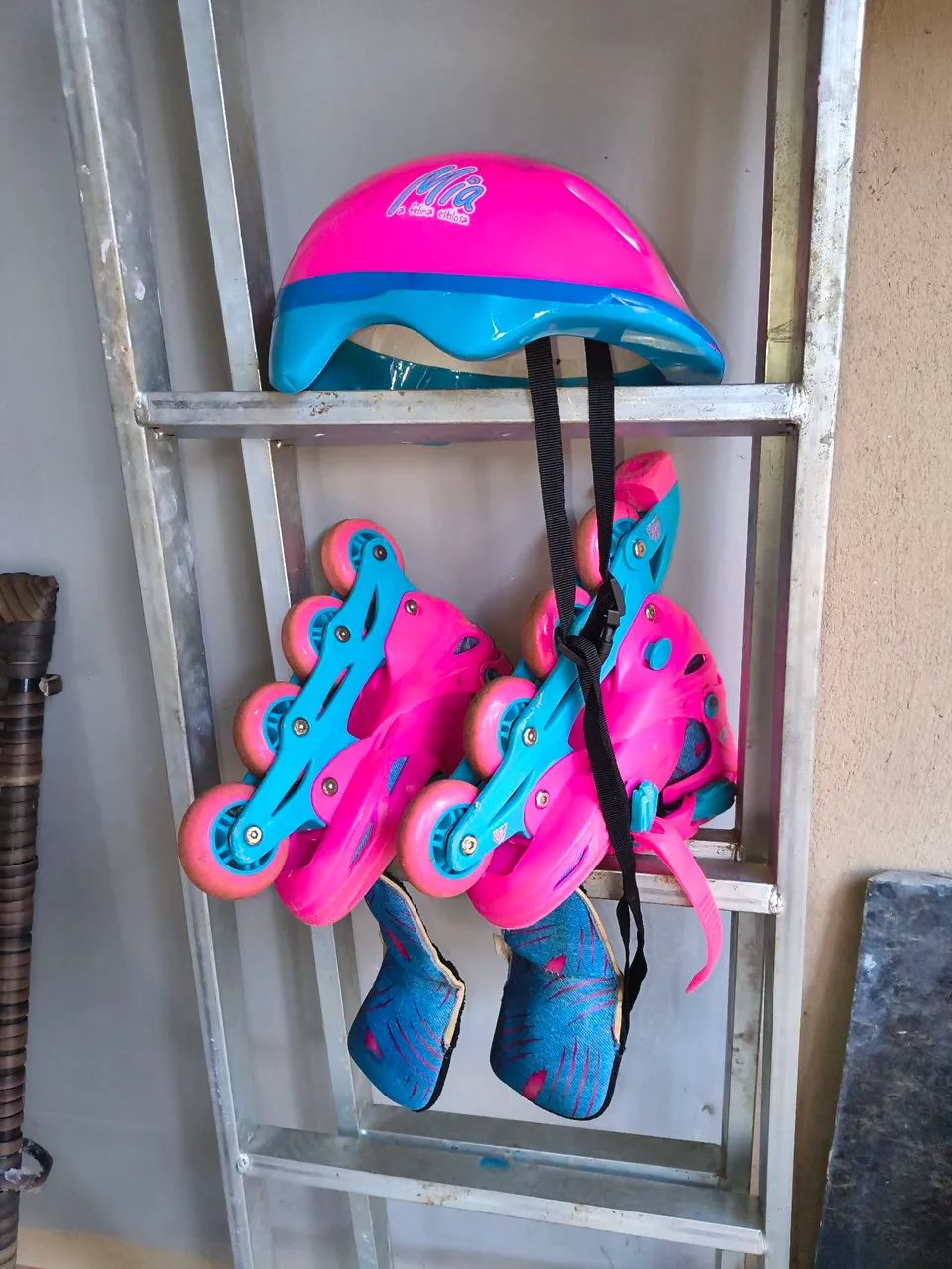 Vendo patins 150,00