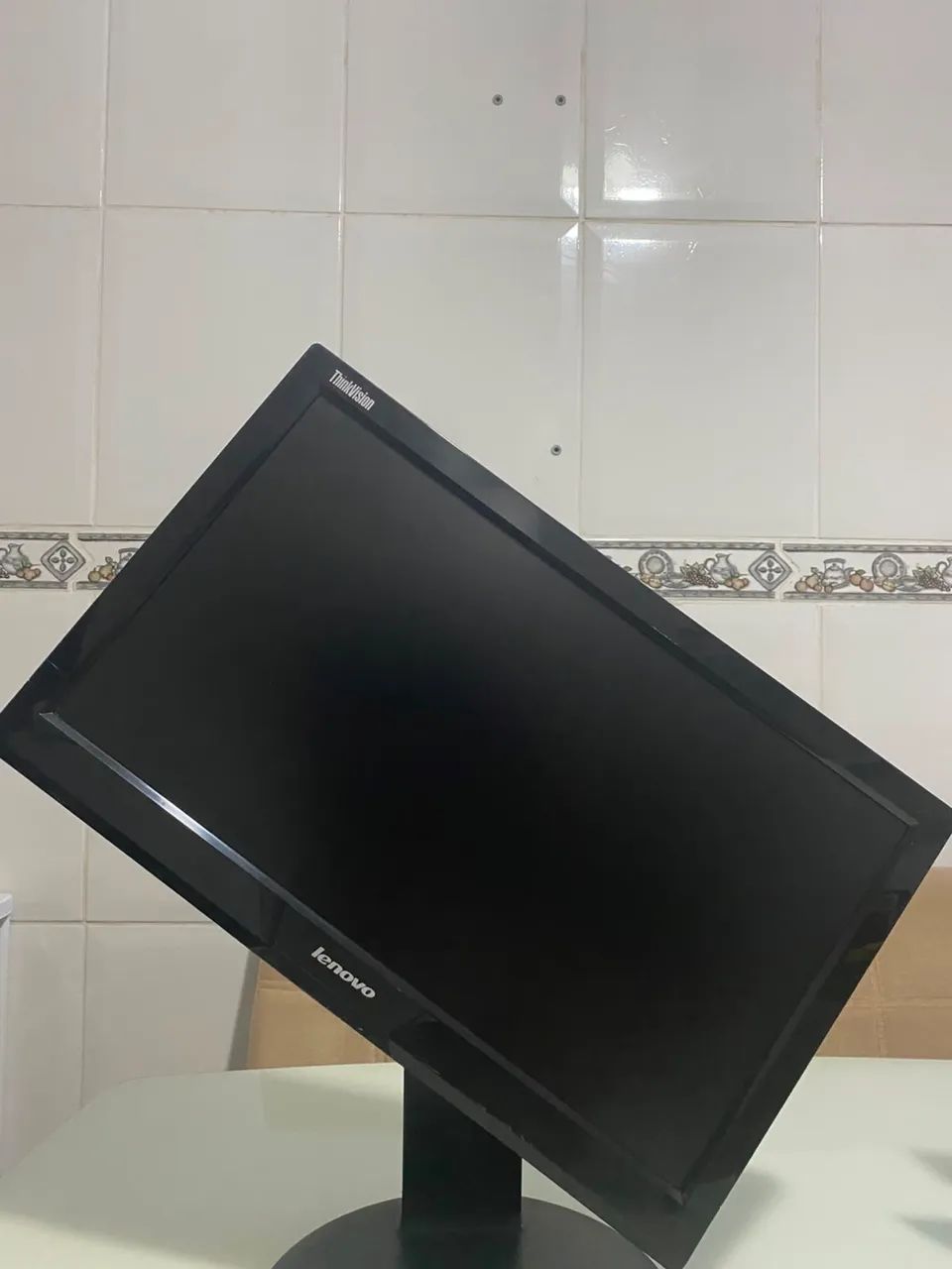 Monitor Lenovo  - Foto 3