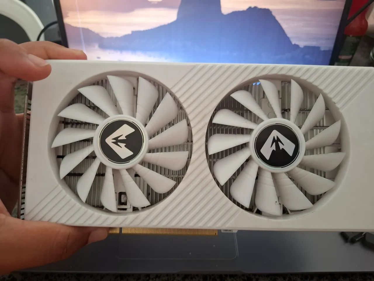 Placa de video - Rx 580 2048ssp - Troco - Foto 4