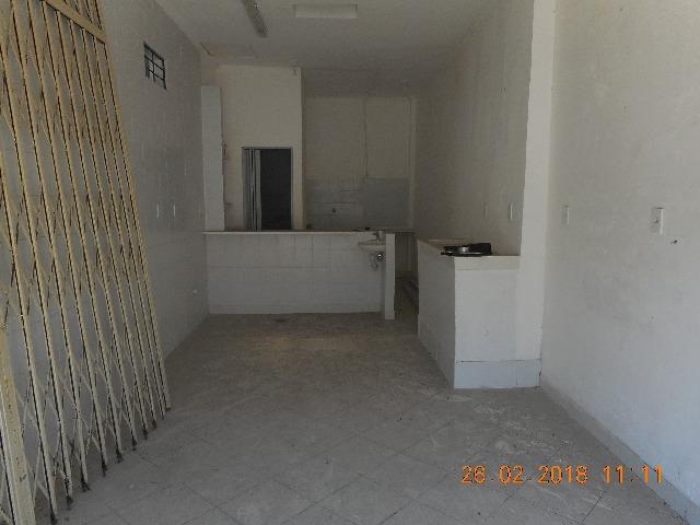 Loja comercial na rua laranjeiras bairro centro - Foto 2