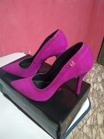Sapato Carmen Steffens tamanho 37