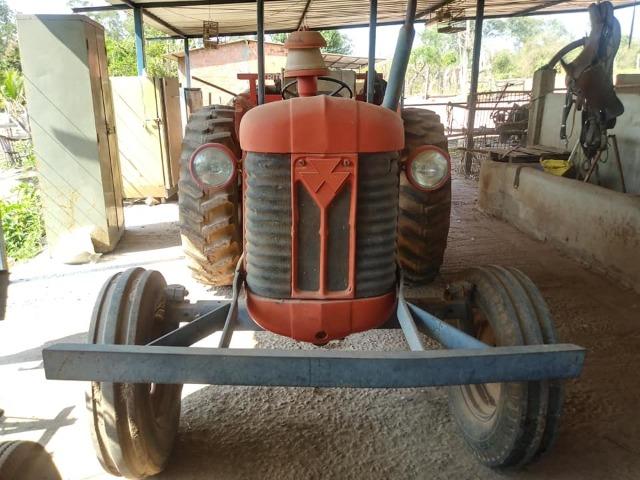 Trator Massey Fergunson - Foto 2
