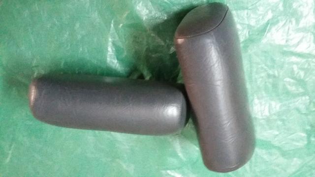 Par de encostos de cabeça da Peugeot 504 - Foto 4
