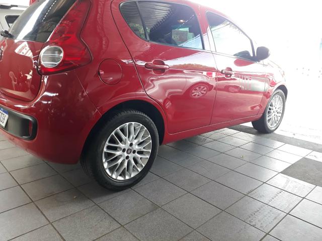 Fiat Palio Attrative 1.4 2014 - Foto 8