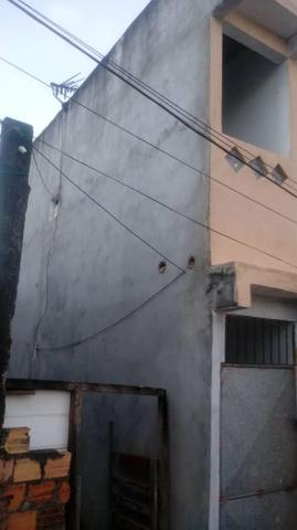 Vende duas casa sobrado entrada independente - Foto 3