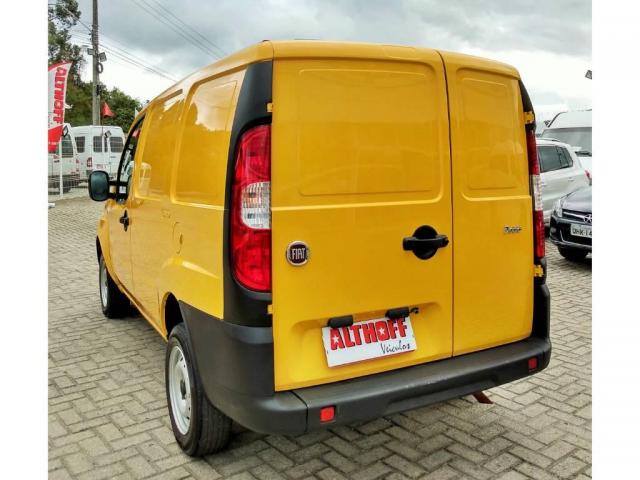 Fiat Doblo Cargo 1.4 com porta lateral 2011 - Foto 4