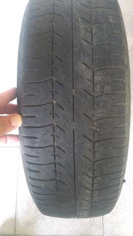 100$ roda linha Ford pneu 175/65/14 meia vida