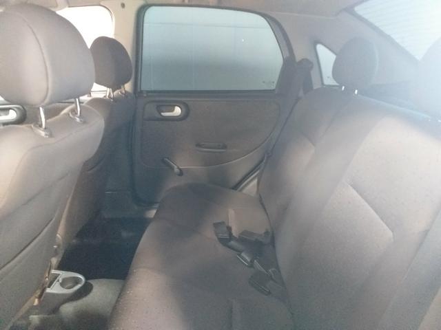 Corsa sedan 1.4 premium o mais Novo de Aracaju ideal para uber - Foto 6