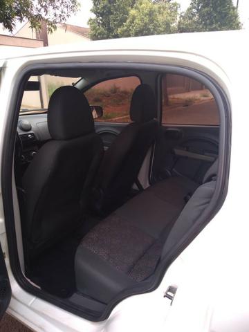 Fiat UNO Vivace 4P - 2012 - Foto 9