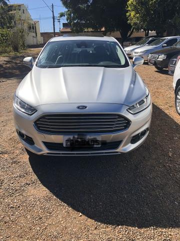 Fusion titanium 2015 com teto