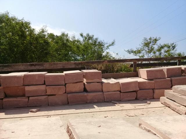Pedra direto da pedreira troco - Foto 2