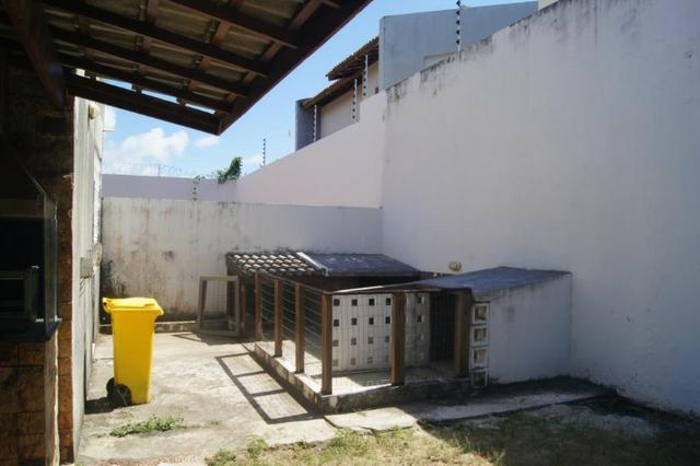 Vende-se Casa no Cond. Cabo da Roca em Lauro de Freitas - Foto 17