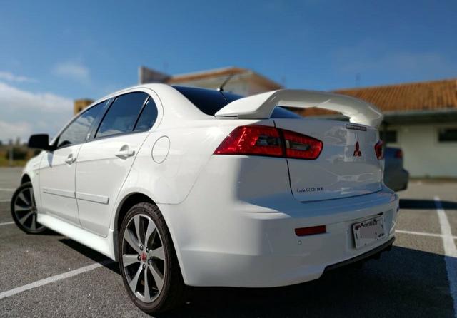 Mitsubishi Lancer MT 2.0 . Manual - Foto 6