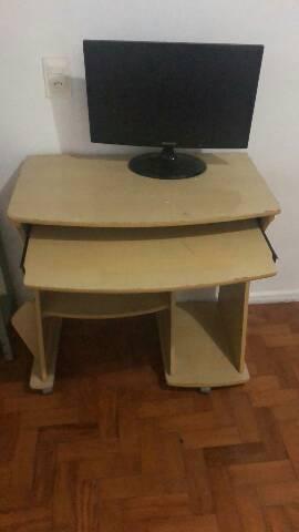 MESA DE ESTUDOS