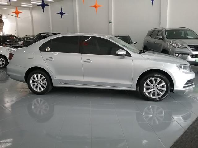 VW - VOLKSWAGEN JETTA TRENDLINE 1.4 TSI 16V 4P AUT. - Foto 4