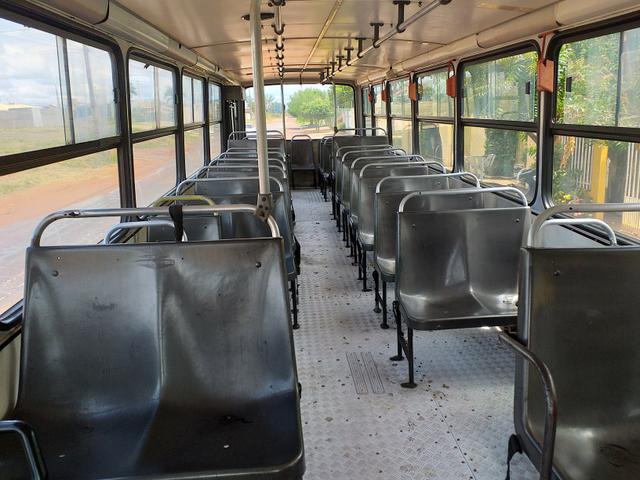 Ônibus - Foto 2