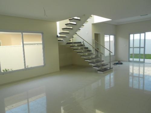 Condomínio Villa Branca Aceita Imóvel de Menor Valor Ref.: 1589
