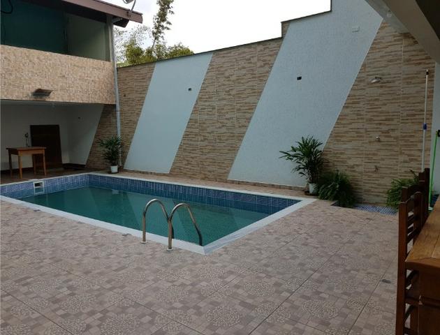 Linda e confortável casa com 4 dormitórios com piscina Praia Maranduba Ubatuba