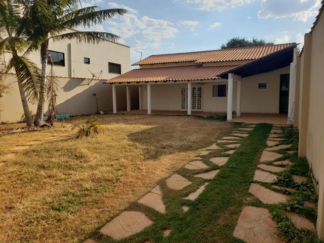 Casa rua 12 parte cima só 550 mil 3 quartos
