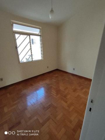 Vendo apartamento próximo ao centro - Foto 6
