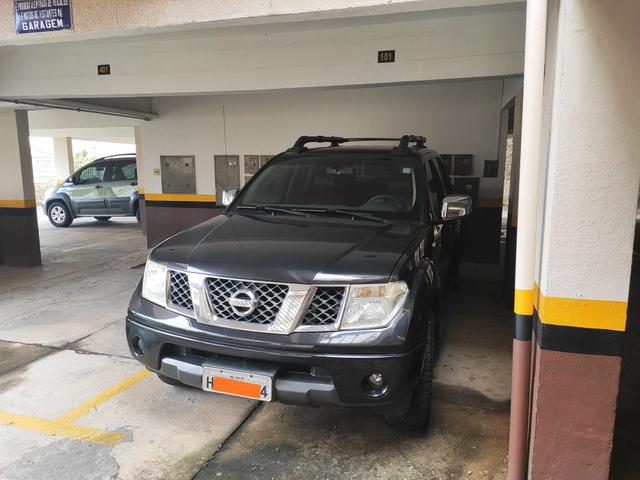 Nissan Frontier LE 6M/T 172CV 4X4