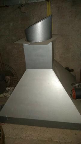Coifa galvanizada. Pouco uso